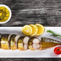 Скумбрія домашнього приготування