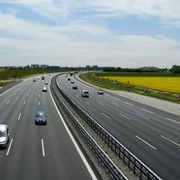 Платні дороги в Україні: де і коли зявляться