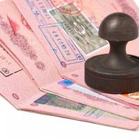 Українцям ускладнили вїзд до Європи, доведеться платити «данину»