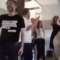 Це можна дивитися вічно! Реакція журналістів телеканалу ATR на новину про те, що Бабченко живий! Відео