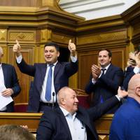 Полетіли голови: після відставки Данилюка Рада хоче позбутися ще одного міністра