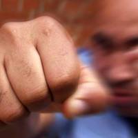 Покидьків потрібно знайти: в центрі Києві охорона “Сільпо” дивилася, як спотворюють чоловіка