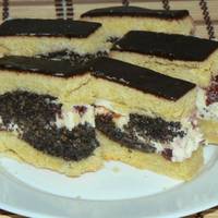 Оригінальний рецепт пляцка з маком та вишнями
