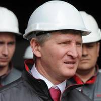 Кличко віддасть киян на поталу Ахметову: документи