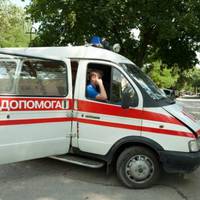 Відомій активістці плеснули в обличчя кислотою