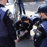 Жорстоке побиття школярки в Одесі: нападниці вийдуть сухими з води