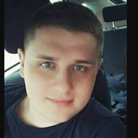 Сьогодні батьки поверталися з магазину і моїй матері стало погано. Батько розгубився, почав плакати.. В цей момент проїздив хлопець, який зупинився і..