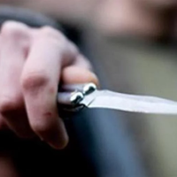 У Львові хлопець вдарив поліцейського ножем у груди