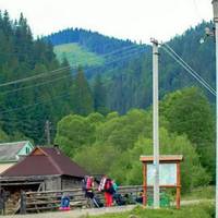 У мережі ажіотаж навколо дивного фото з села на Західній Україні. Вам треба це побачити! (ФОТО)