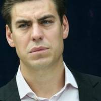 Дмитро Дюжев: Прошу вибачення в України за те, що зараз творить наша влада