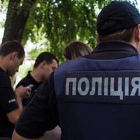 Українців благають про допомогу: хворого хлопця жорстко побили і викинули на вулицю (ФОТО)