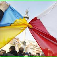 У Польщі значно погіршилося відношення до українців через російські ЗМІ, - Денісова