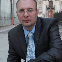 Я є український заробітчанин. І зараз валю на нічну зміну аж до ранку. І для мене… , — Роман Співак