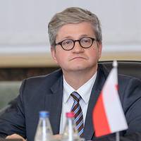 Поляки поставили Угорщину на місце у конфлікті з Україною. Деталі