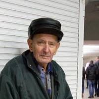 90-річний автор казок з Харкова, пост про якого зібрав 16 тисяч лайків і більш 50 тисяч репостів, продав всі свої книги