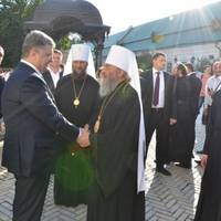 Скрепний зашквар: У Московському патріархаті запевняють, що Порошенко благав Онуфрія про допомогу в автокефальних справах