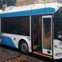 У Дніпрі розстріляли два тролейбуси з людьми: подробиці інциденту