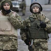 Жінки в армії: в Україні набув чинності революційний закон