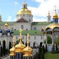 Не перший випадок: у Почаївській лаврі підліток наклав на себе руки