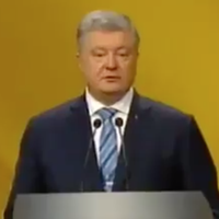 Ай да молодець!!! Порошенко блискавично постав на місце журналіста (ВІДЕО)