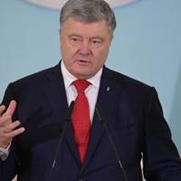 “Будуть підписані документи про виведення російських військ”: Порошенко анонсував зустріч з Путіним