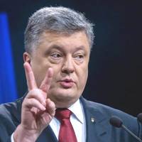 Порошенко витратив на вибори в чотири рази більше Зеленського! Сума вражає!