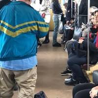 Віталій Дейнега: Подивіться уважно на вміст сумки. Сьогодні черговий «співак», який хрестився, щось казав про Ісуса…