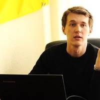 Історик про інавгурацію Зеленського: “Всі забули незначну, але дуже символічну деталь. Булава Президента України – це не просто річ.”