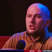 Відео. “Ви – негідники! Займайтеся економікою!” Ветеран АТО викликав фурор у студії політичного ток-шоу “Народ проти”