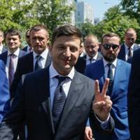 Блогер: Розпочав новий президент хвацько і жваво. Але найяскравішою подією на цьому тижні було…