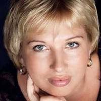 Журналіст: Пост розкаяння. Знаєте, я теж причетна до того, що Зе став президентом. Але я і в страшному сні не могла уявити, що замість Лідера у нас буде Слуга.