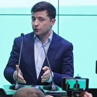 Німецький журналіст запитав у Зеленського “А хіба Україна не втратила Крим?”. Президент відповів