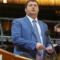 Ар’єв: ПАРЄ феєрuчно «прославuлась». Свіmова преса рознесла асамблею в хлам за рішення повернуmu російську делегацію.