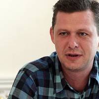 Політолог: “СКАЗАТU, що я в шoці – не сказатu нічого … ((( Це ж плювок в суспільство не слабкіше мародерства на армії … ((