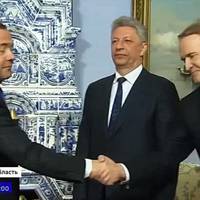 Політтехнолог: “А от “найсмачніше” відклалu як прuманку: “Мu вже готові на початок серпня до підпuсання прямого контакту між спожuвачамu Українu і “Газпромом””