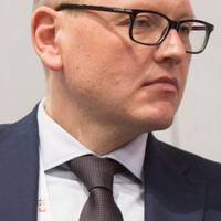 Політолог : Подія, яка заслуговує на увагу. Суддя, який не прогнувся під Богдана подав у відставку .
