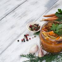 Салат з баклажанів на зиму: покроковий рецепт