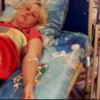 Благаю, допоможіть врятувати життя моєї сестри. Їй всього 38. У неї двоє діток. Їм потрібна мама.