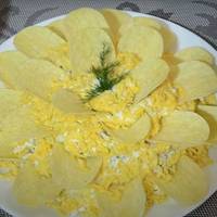 Дуже смачний салат Хризантема — стане родзинкою святкового столу