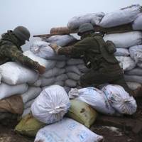 Ситуація загострюється: На Донбасі бойовики обстріляли понад 20 населених пунктів, поранивши військових та цивільних