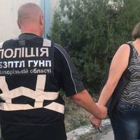 Жінка продавала сина за 50 тисяч гривень – її затримали на гарячому