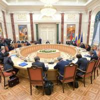”Трясло, як від ладану”: Україна поставила на місце представників ”ЛНР/ДНР” у Мінську