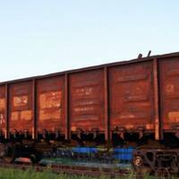 ЖАХ! В мережі показали як перевозять наших військових на фронтові позиції. ВІДЕО