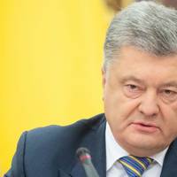 Порошенко вирішив змінити свій указ про воєнний стан