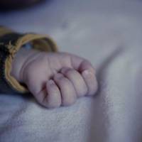 Вітчим убив трирічну доньку на очах у матері, вона не заперечувала