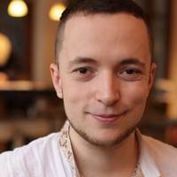 Давно мені не було так добре! В такі моменти хочеться тихо співати! Гей, попи з недоглянутими бородами, ми йдемо від вас…