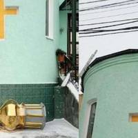 Через Томос священик РПЦ в Україні скинув купол з власної церкви