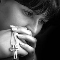 Сила молитви дружини за чоловіка значно більше, ніж сила молитви його матері (вибачте будь ласка мене, матері)