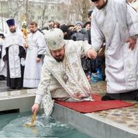 ВІДЕО. Україна, Харків, січень 2019 року. У Саржиному Яру священики Московського патріархату молилися за “великого пана отця нашого ясновельможного патріарха” Кирила.