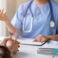 Українцям дадуть 2000 грн на медичне обстеження: хто може отримати гроші